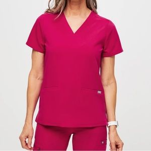 Brand new FIGS ultra rose Casma three pocket scrub top